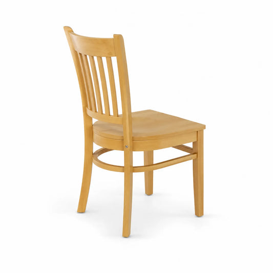Chaise en bois de hêtre vernis